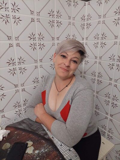  ,   , 44 ,   c 