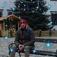  15265124  Serhii, 40 ,    