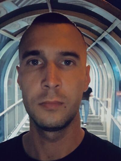  ,   Misha, 32 ,   ,   