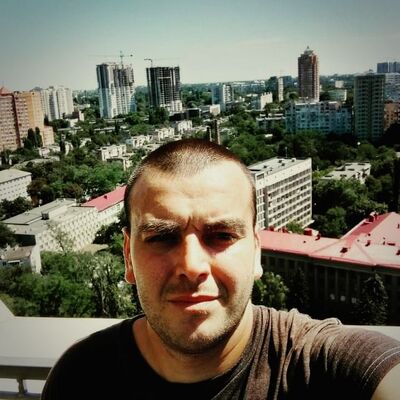  ,   Artem, 34 ,   ,   