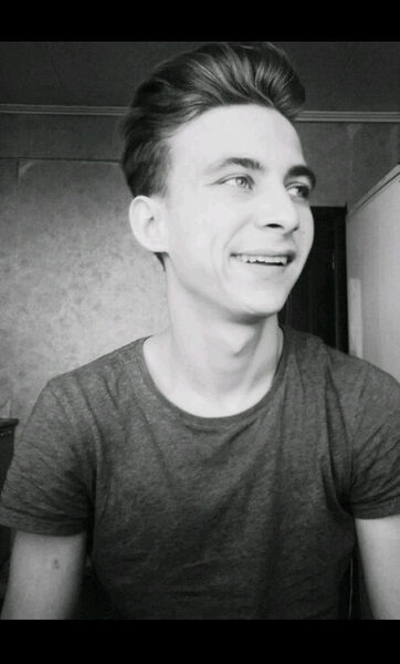  ,   Aleksandr, 25 ,   ,   , c 