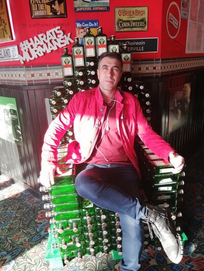  ,   Sedat, 42 ,   ,   