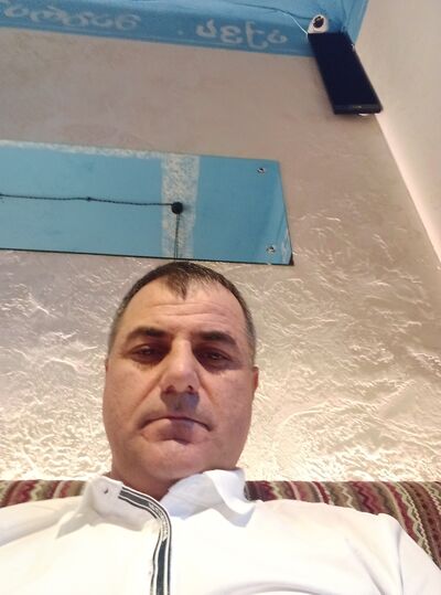  ,   Tigran, 46 ,   ,   