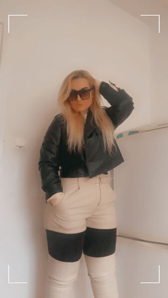  ,   Aleksandra, 32 ,   ,   , c , 