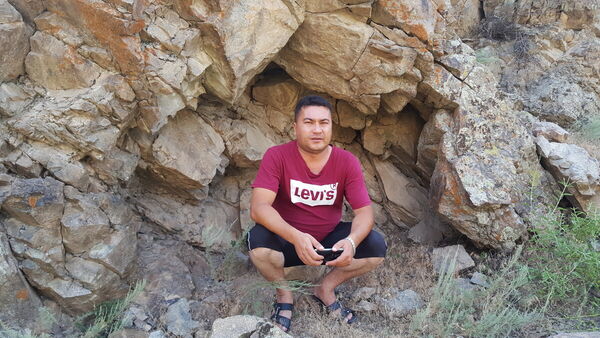  ,   Anvar, 40 ,   ,   , c 