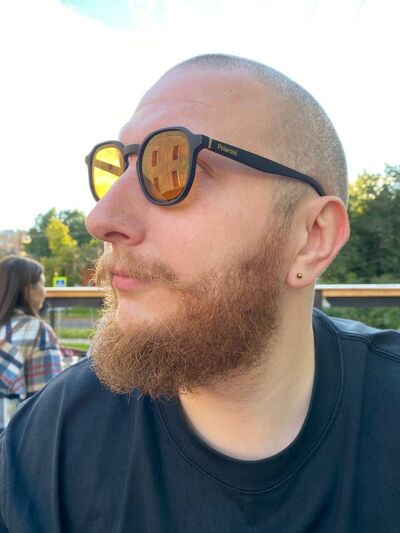  ,   Dmitrii, 39 ,   ,   