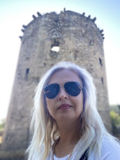  ,   LADY WINTER, 48 ,     , c 
