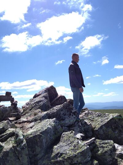 ,   Artem, 40 ,   ,   , c 