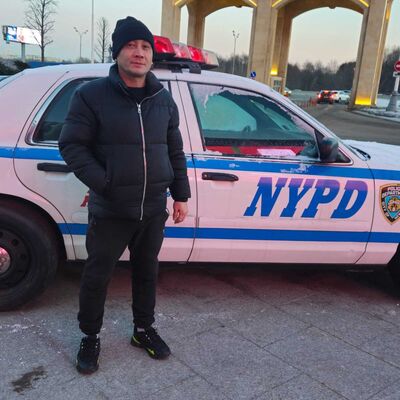  ,   Tom, 38 ,   ,   