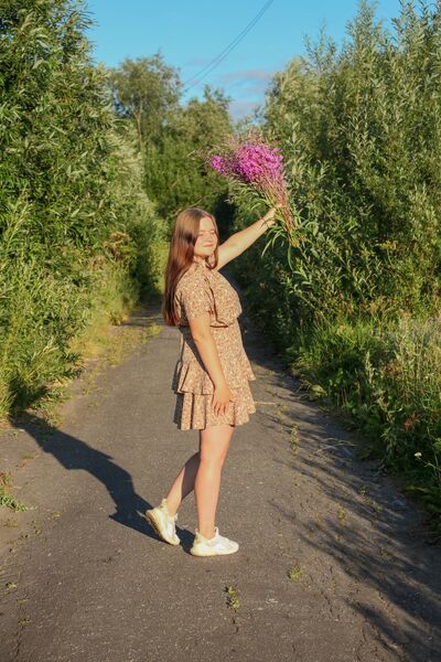  -,   Polina, 20 ,   ,   