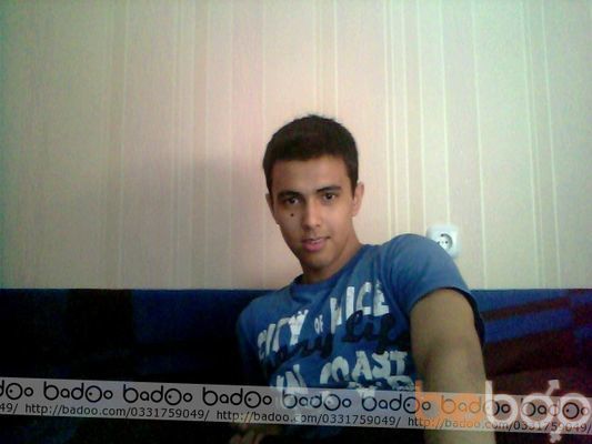  3299454  Dovik, 31 ,    