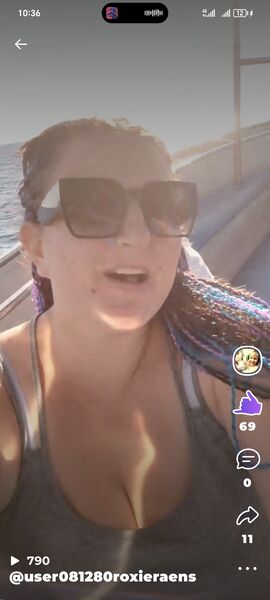  ,   Roxie, 35 ,   ,   , c , 