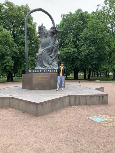  ,   Farruh, 32 ,   ,   , c 