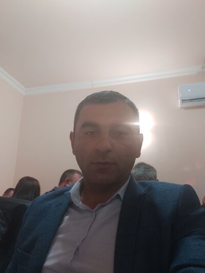 ,   Vladimir, 39 ,  