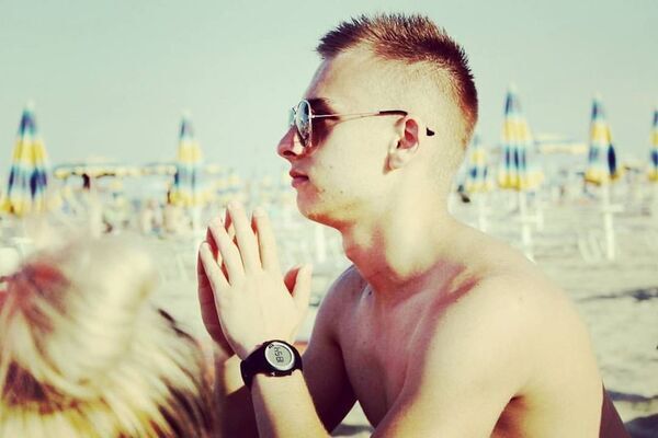  ,   Deniska, 30 ,   ,   , c 