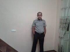  ,   ROBERT, 43 ,   