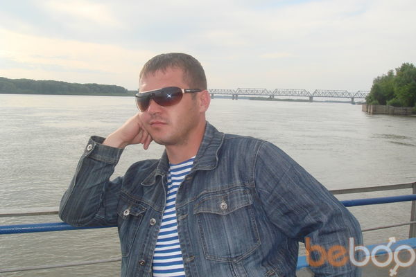 ,   Alex, 45 ,   