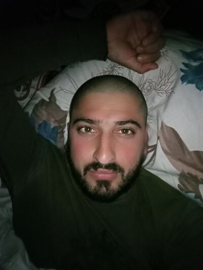  ,   Alik, 32 ,   ,   