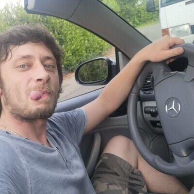  22276294  Andrej, 37 ,    Horrweiler