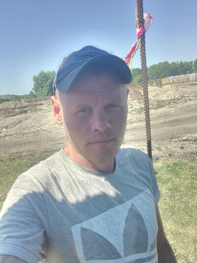  ,   Alex, 32 ,   ,   