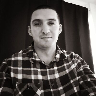  ,   Ruslan, 38 ,   ,   