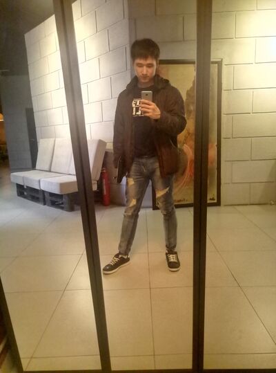  ,   Vladimir, 32 ,   ,   