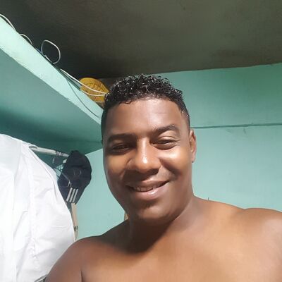  ,   Yulio, 27 ,   ,   , c 