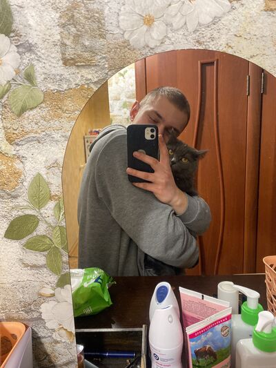  ,   Hannes, 21 ,   ,   , c 