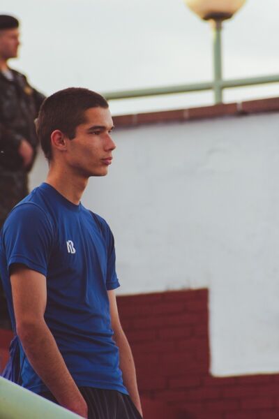  ,   Viktor, 24 ,   ,   , c 