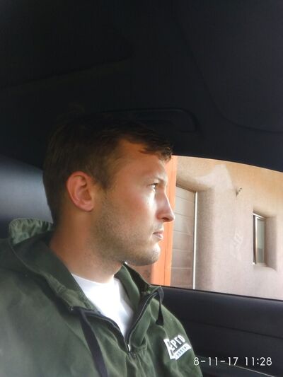  ,   Alex, 39 ,   ,   