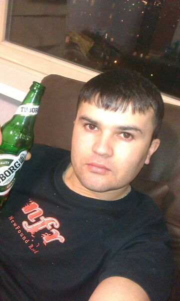  ,   M, 42 ,  