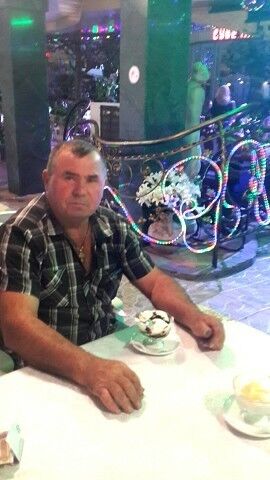  ,   Tolik, 68 ,   