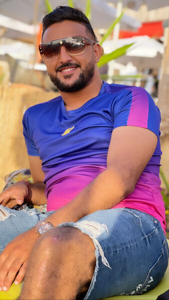  ,   Oussama, 31 ,   ,   