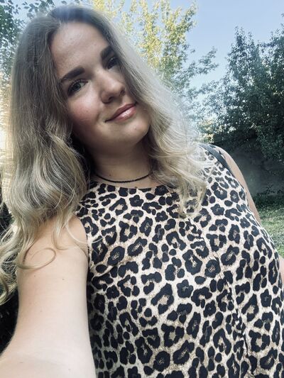  ,   Kari, 28 ,     , c 