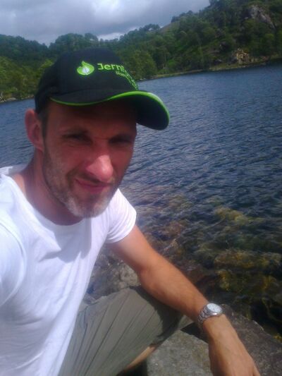  ,   Serioga, 44 ,   ,   , c 