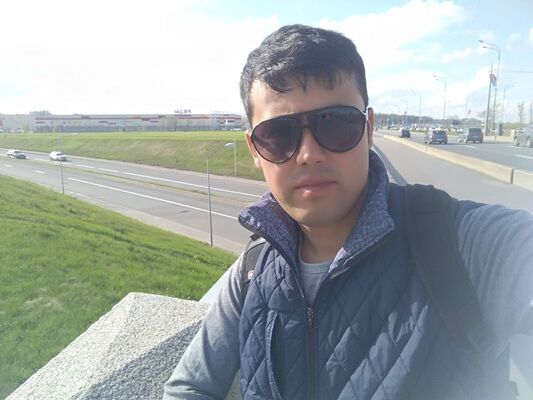  -,   Farrux, 33 ,   ,   , c 