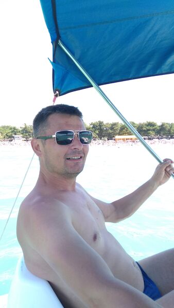  ,   Marat, 44 ,   ,   