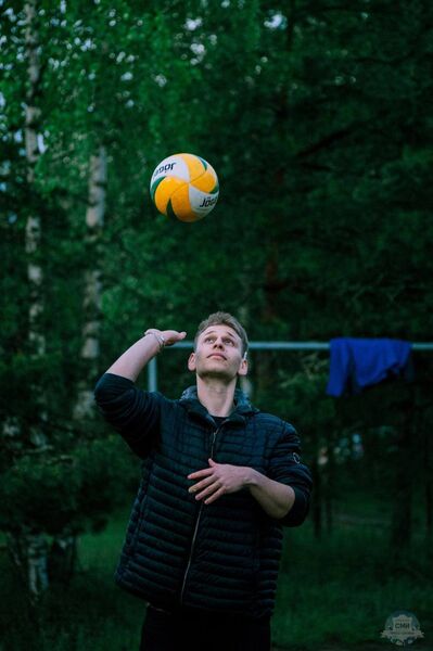  ,   Ivan, 24 ,   ,   