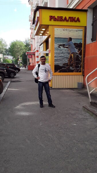  ,   Farrux, 37 ,   ,   , c 