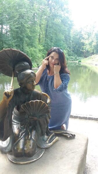  Bianco,   Lena Kiev, 56 ,   ,   , c 