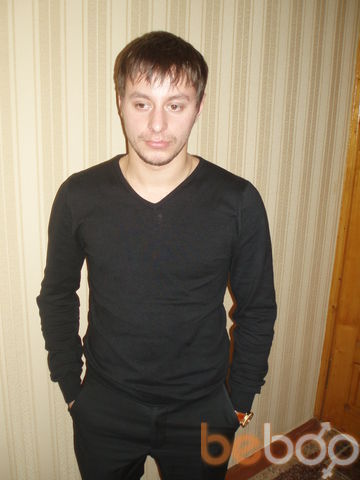  1357714  Andriy, 36 ,    -