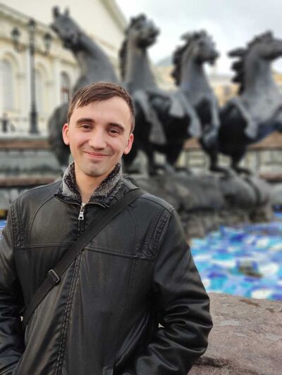  ,   Anton, 31 ,   ,   , c 