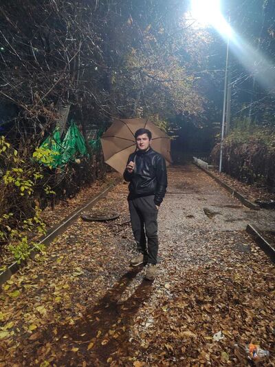  ,   Xayrulla, 28 ,   ,   