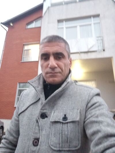  ,   Artiom, 46 ,   ,   