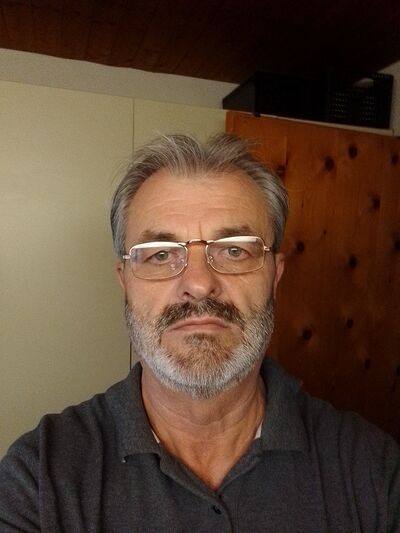  Jona,   , 54 ,   c 