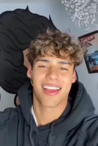  ,   Nichita, 18 ,   ,   