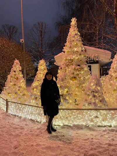  ,   Svetlana, 52 ,   c 