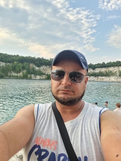 ,   Oleg, 39 ,   c 