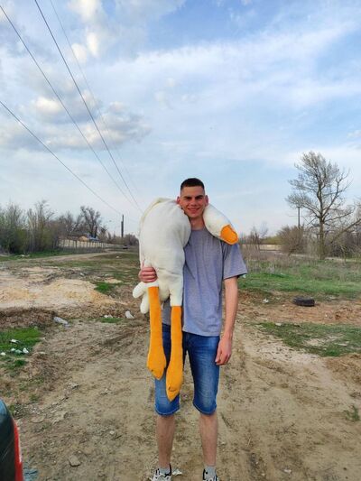  ,   Aleksandr, 22 ,   ,   