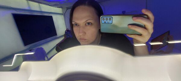  ,   Mikro Makro, 37 ,  